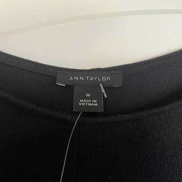 Ann Taylor Classic Black Knit Maxi Dress - Size Medium - New w/tags Retail $129 - Picture 3 of 4